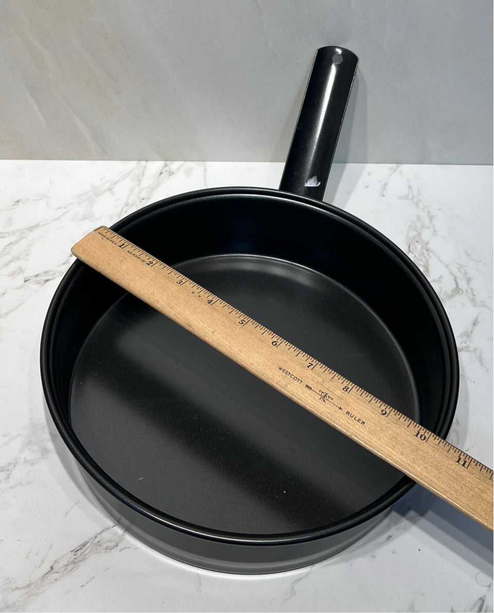 Handled Pan