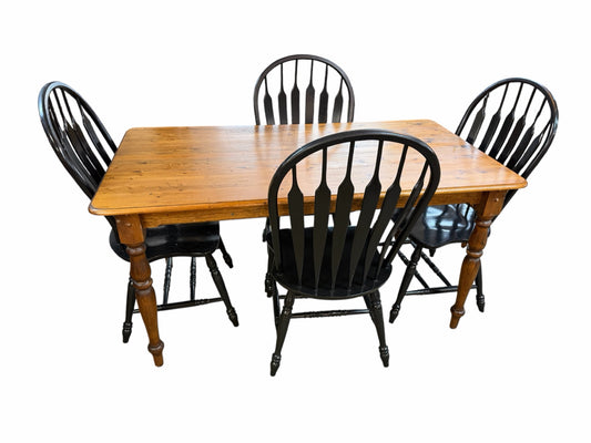 Table and 4 Chairs