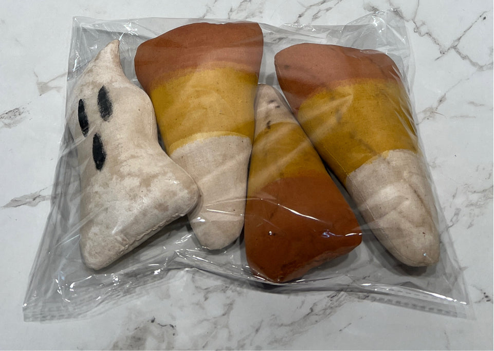 Candy Corn Decor Lot