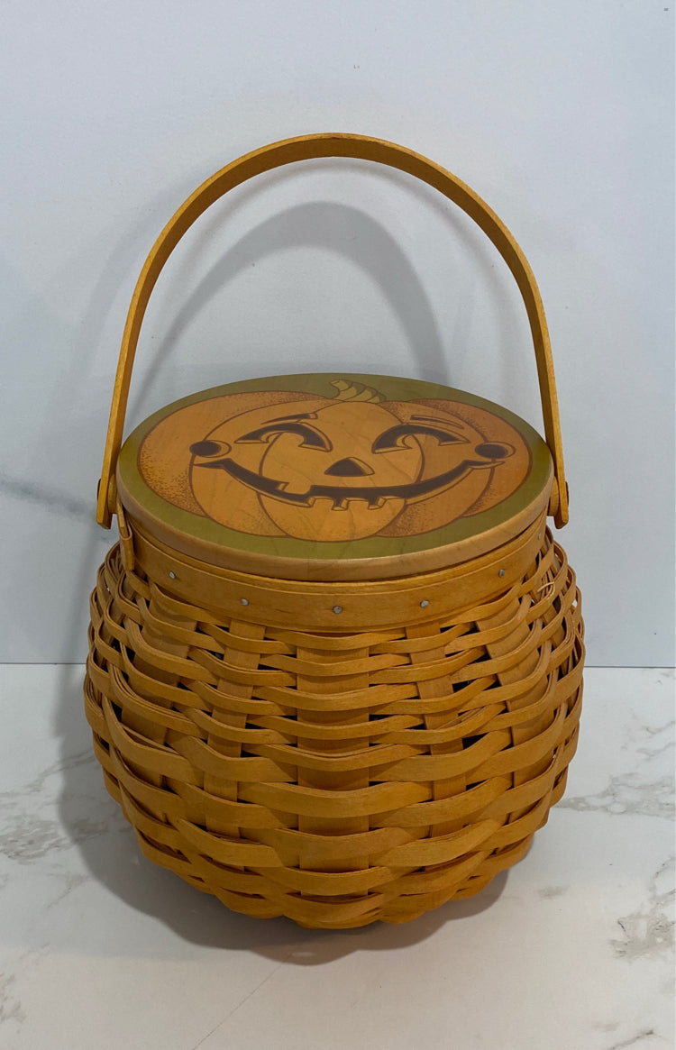 Longaberger Covered Basket