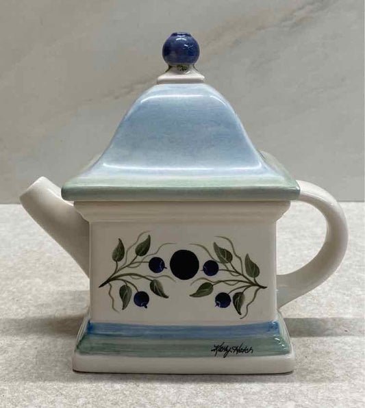 Teapot