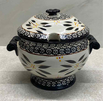 Temptations Soup Tureen