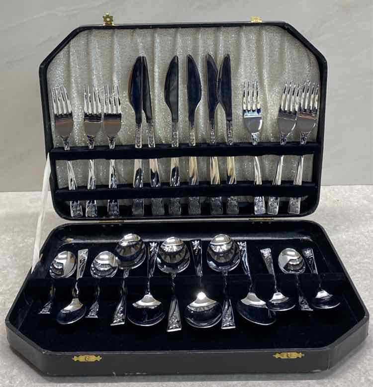 Silverware SEt Sheffield, England