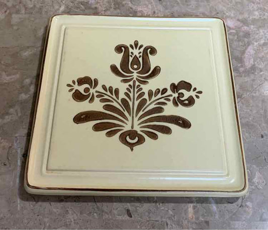 Pfaltzgraff Trivet