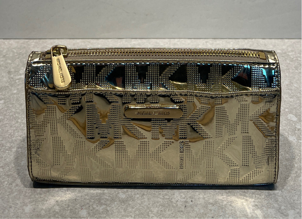 Michael Kors Zippered Pouch