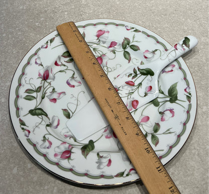 Plate With Server