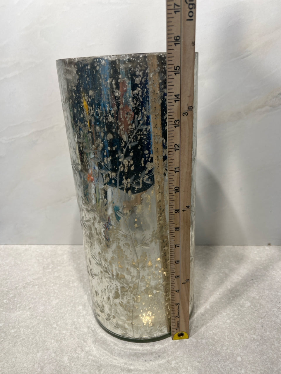 Candleholder