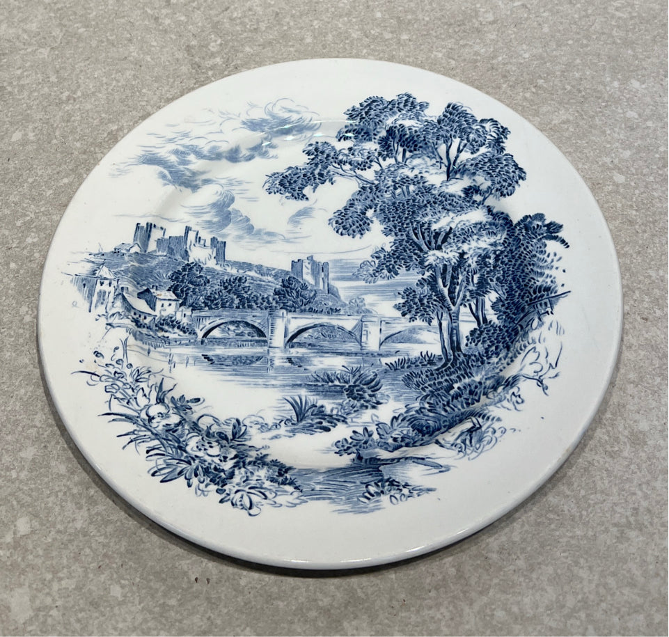 Wedgwood Countryside Dinner Plate
