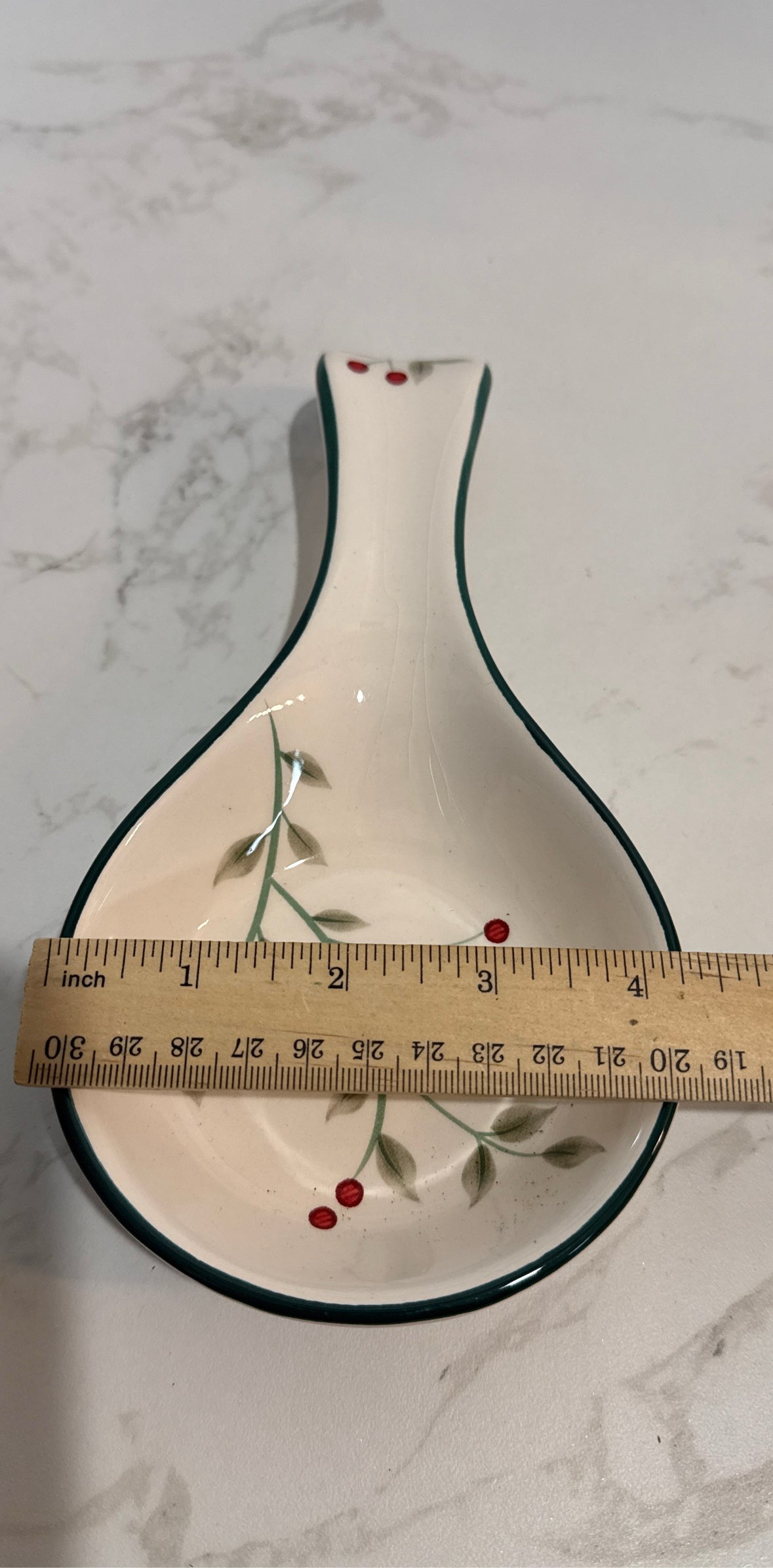 Winterberry SPoon Rest