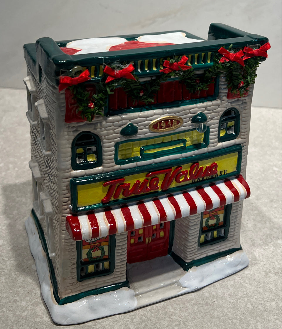 True Value Christmas Decor