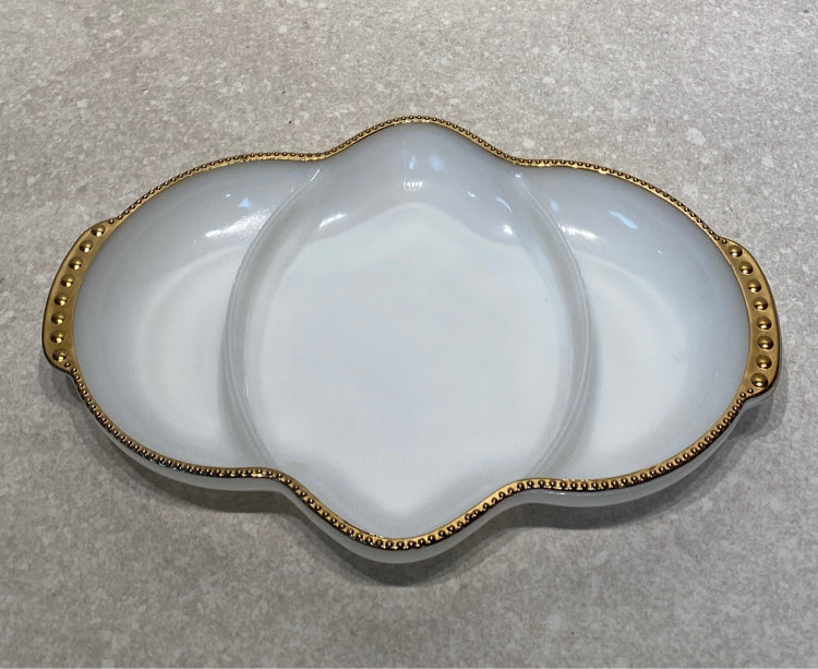 Anchor Hocking Divided Dish