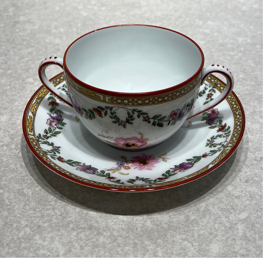 Cream Soup with Underplate