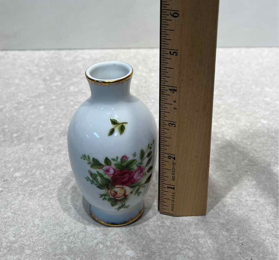 Royal Albert Vase