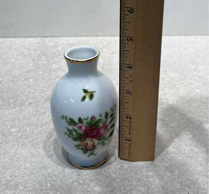 Royal Albert Vase