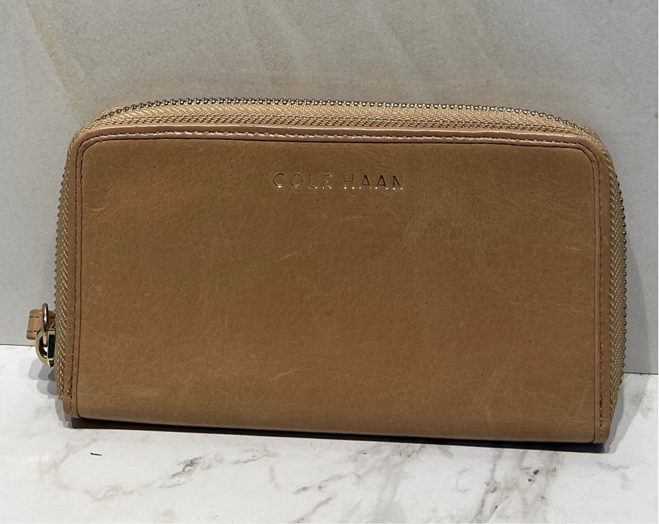Cole Haan Wristlet