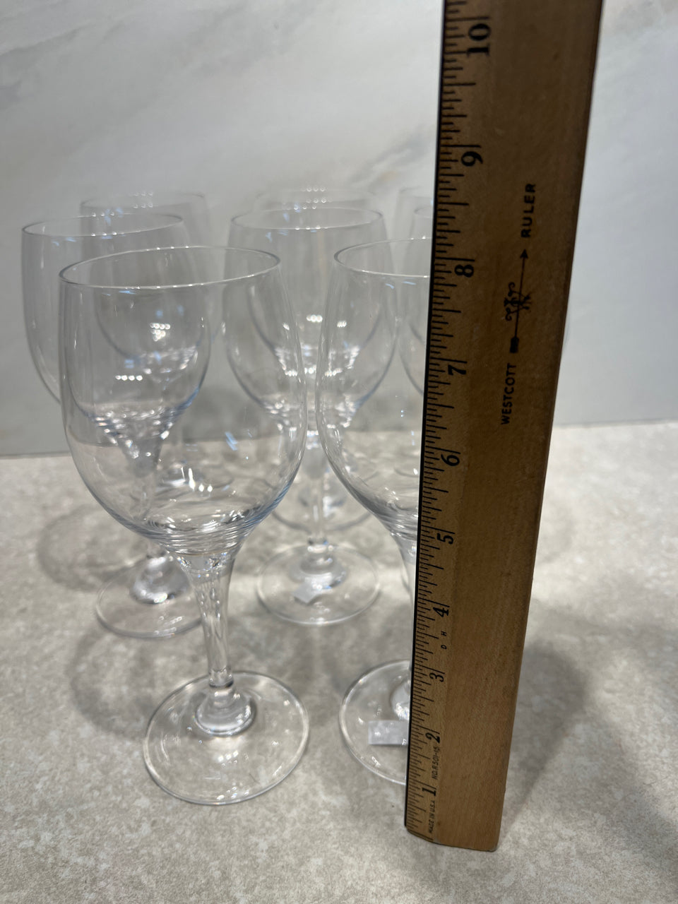 Set of 8 Inn Crystal Glasses