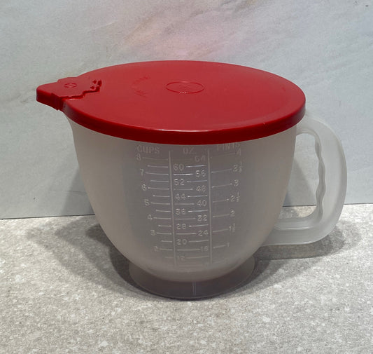 Tupperware Covered Measuring Cup