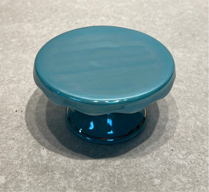 Pedestal Dish