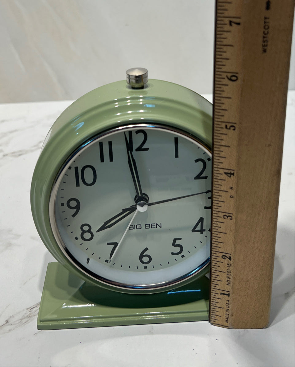 Uncle Benn Clock