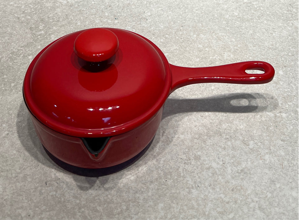 Country Cottage Covered Pan