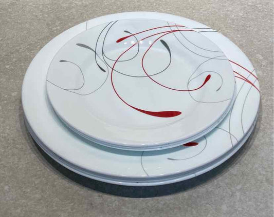 Set of 7 Corelle Plates