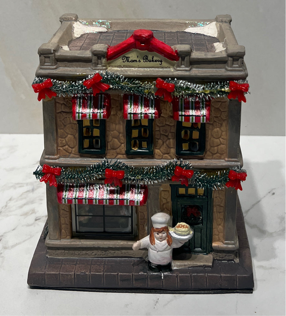 Mom's Bakery