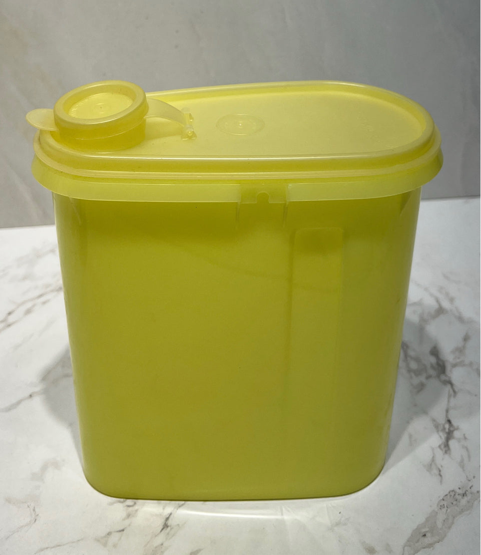 Tupperware Container