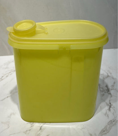 Tupperware Container