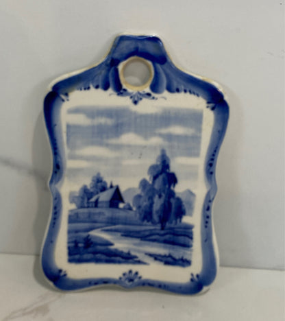 Trivet