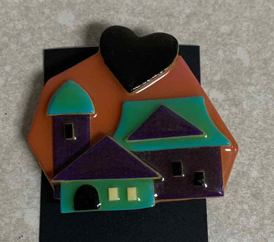 House Pin by Lucinda