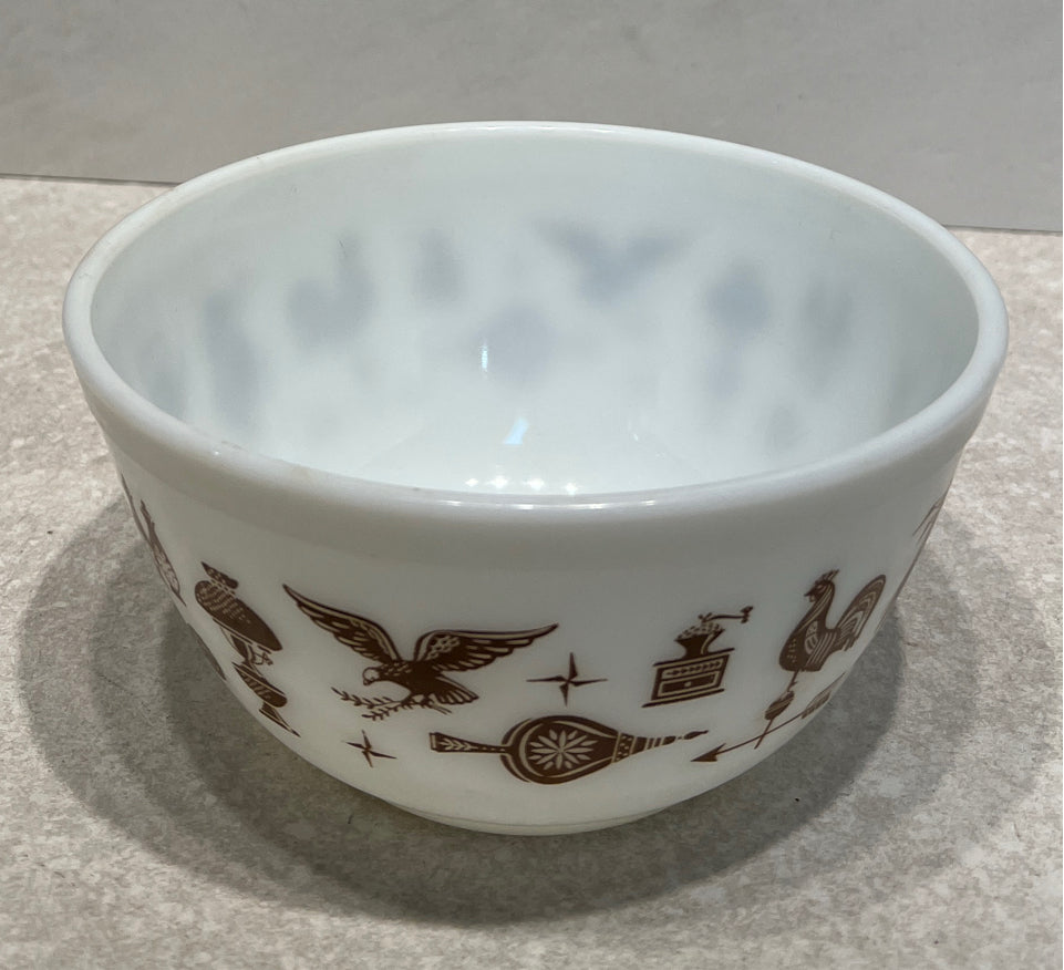 Pyrex Bowl 402