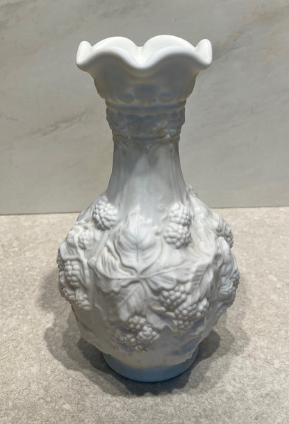 Milkglass Vase