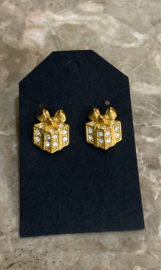 Present Earrings