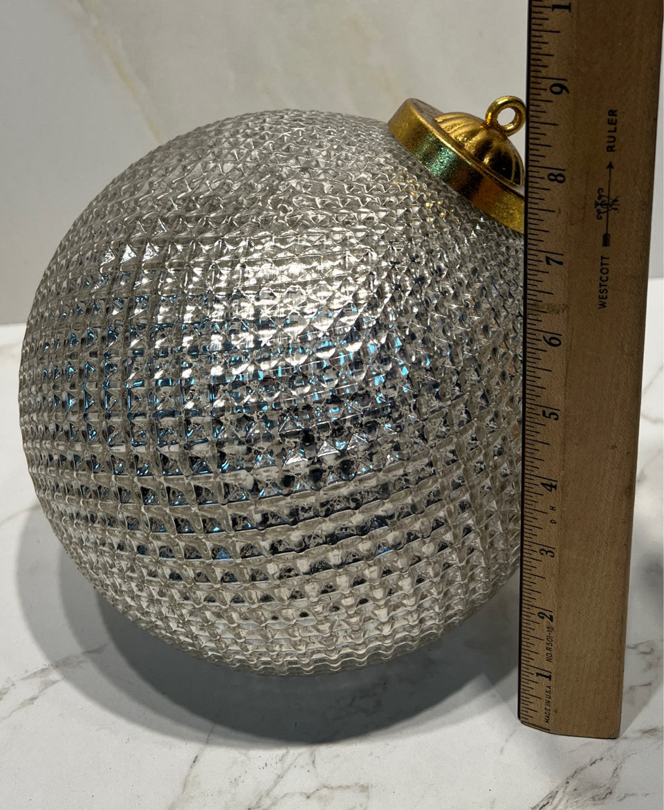 Illuminated Ornament