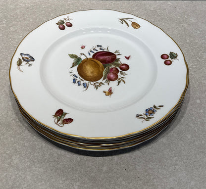 Set of 6 Early Worcester Dinner Plates