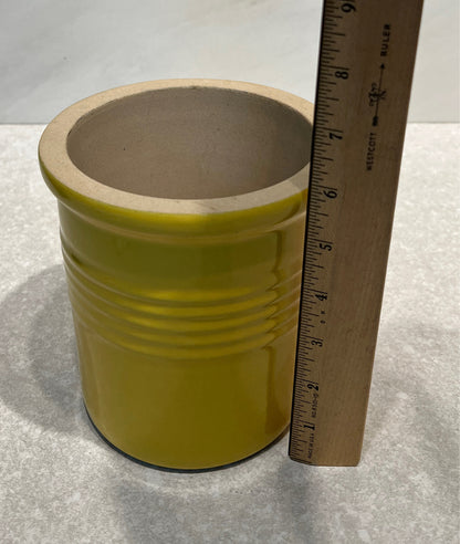 Pampered Chef Crock