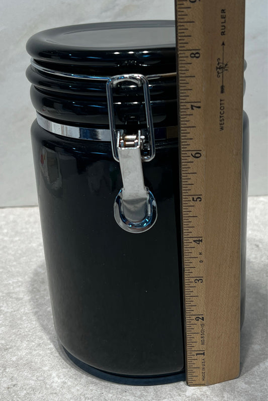 Canister
