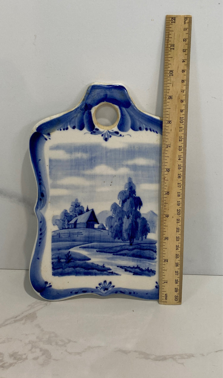 Trivet