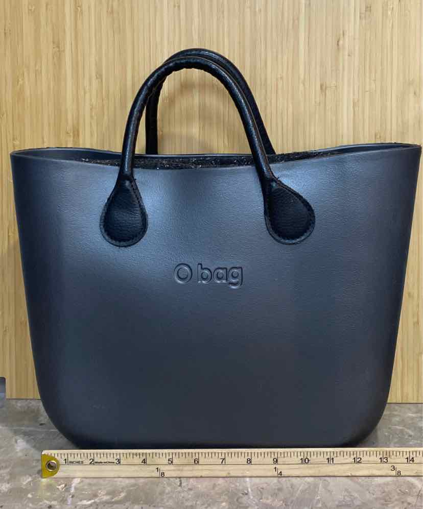 O Bag Handbag