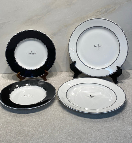 Set of 4 Lenox Plates
