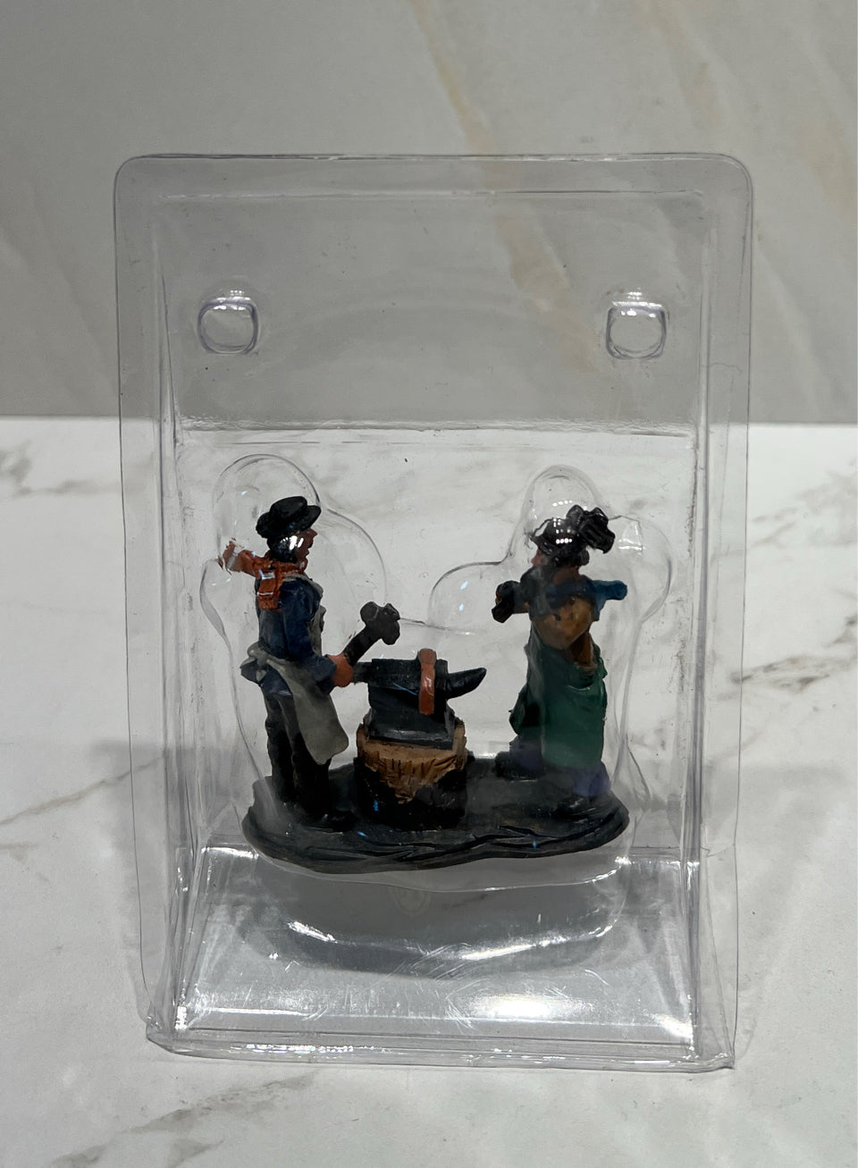 Figurine