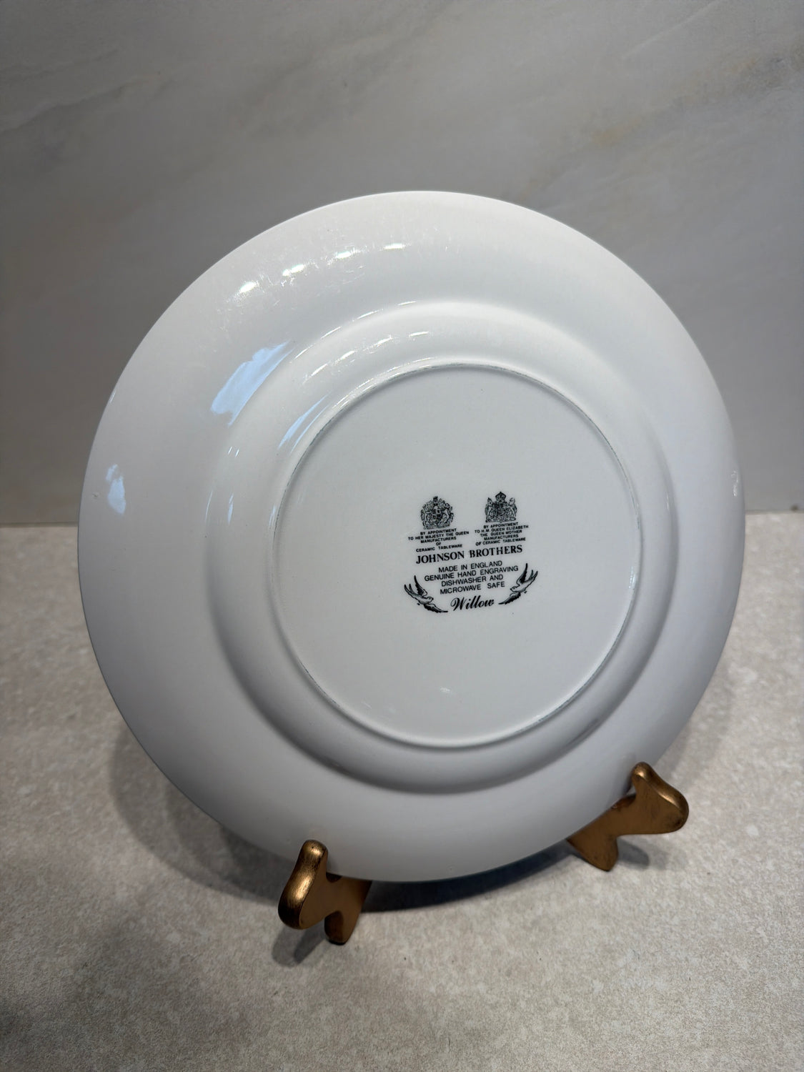 Johnson Bros. Blue Willow 10" Plate