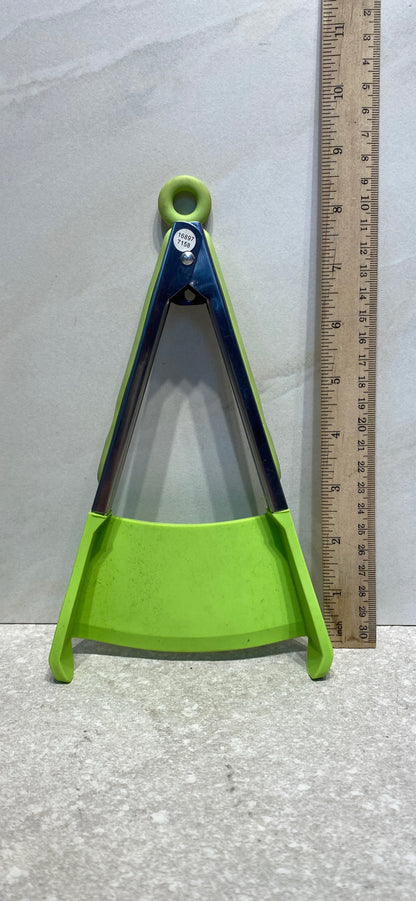 Tongs
