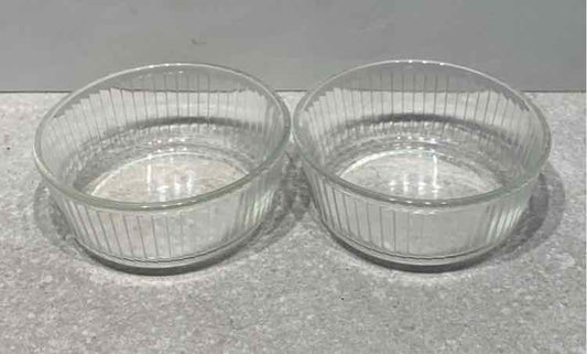 Pair of Pyrex Bowls