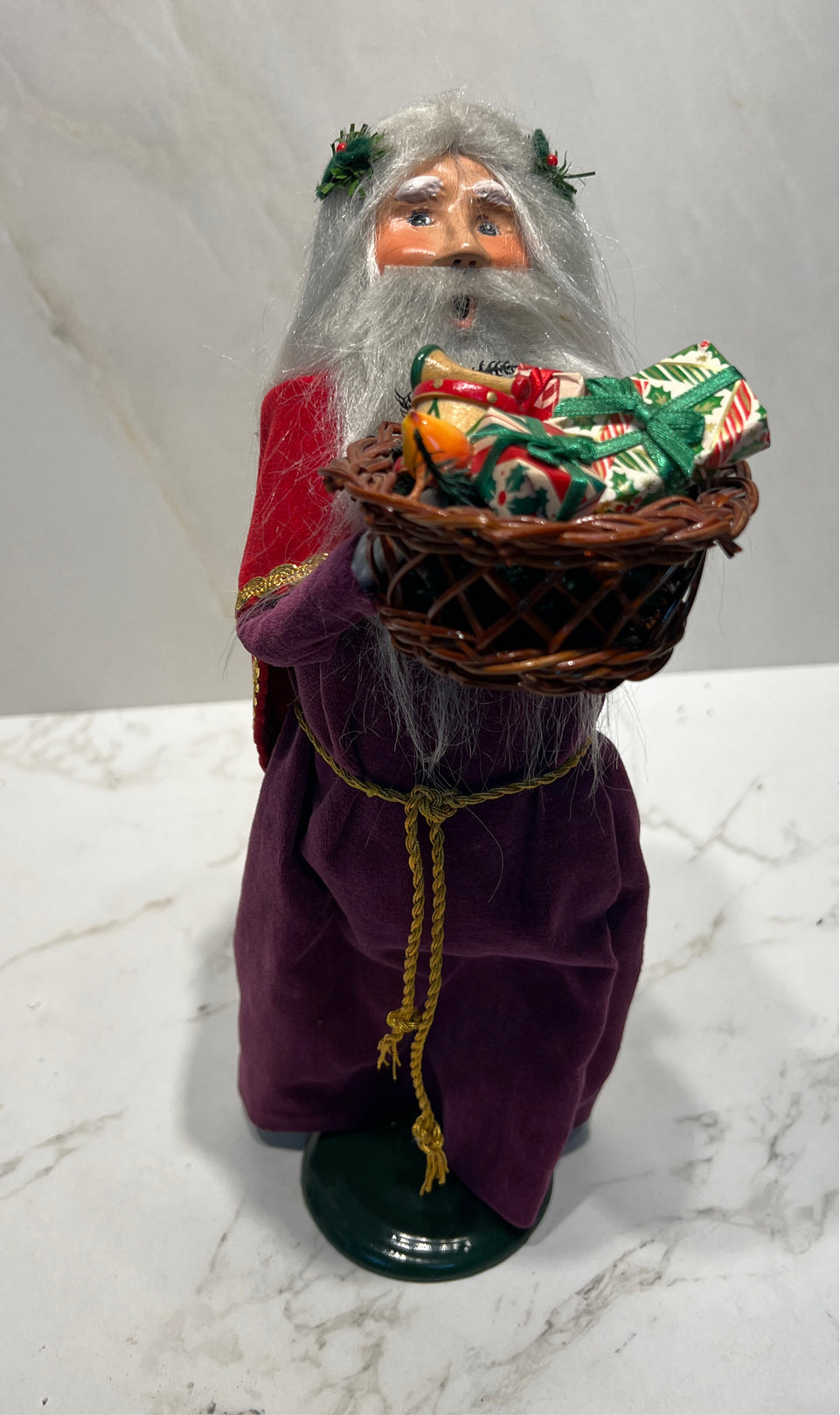 Byers Choice Caroler Santa
