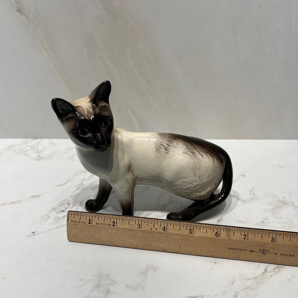 Beswick Cat