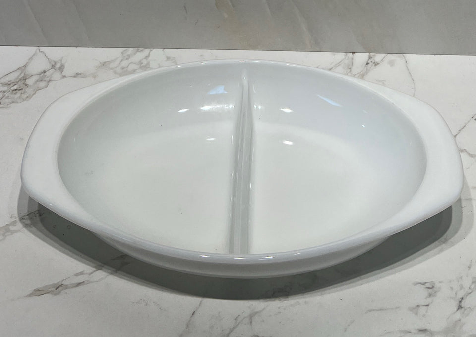 Pyrex Divided Casserole 1063