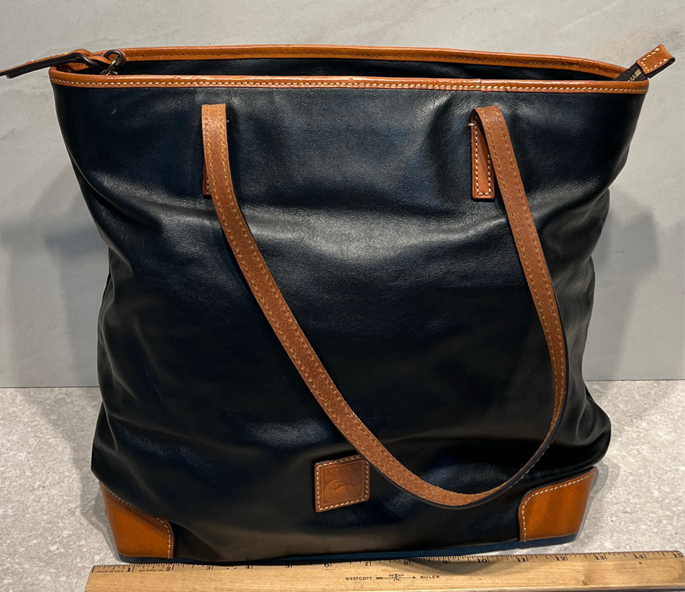 Dooney and Bourke Handbag