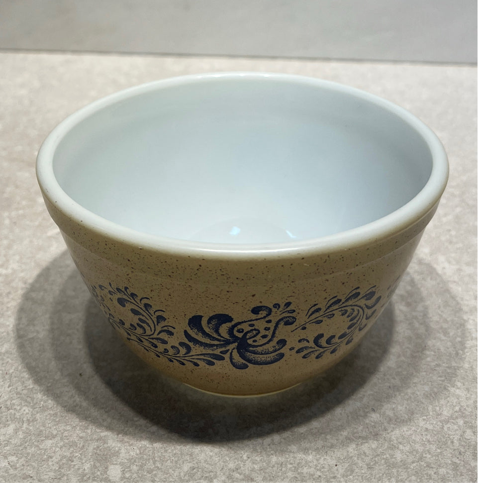 Pyrex Bowl