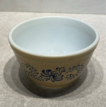 Pyrex Bowl